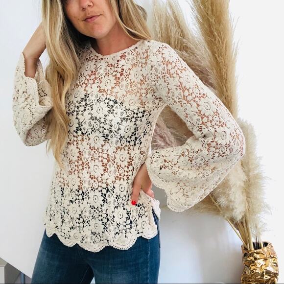 FP FREE PEOPLE Cream Lace Bell Long Sleeve Button Back Blouse Top Sweater XS - Picture 6 of 8